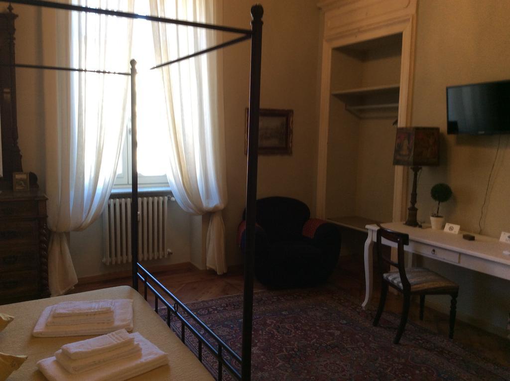 Madama Cristina Bed & Breakfast Turin Exterior photo